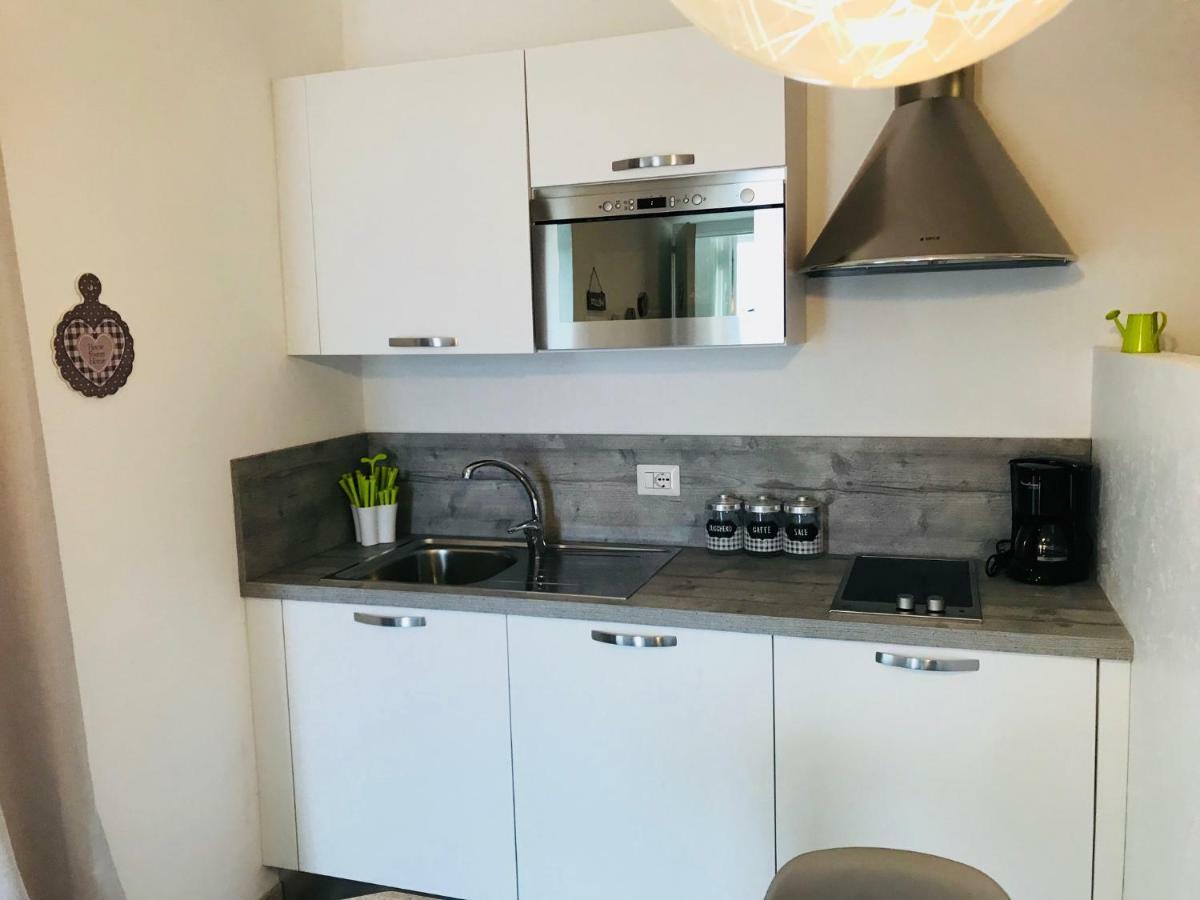 Casa Delle Corti Apartment Colico Bagian luar foto